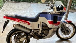 Honda Africa Twin XRV 650 