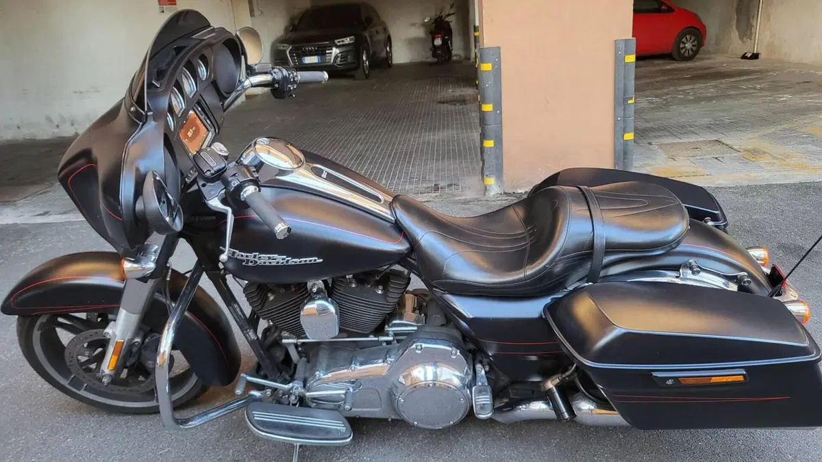 Harley-Davidson 107 Street Glide Special (2017 - 19) - FLHXS 