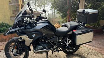 Bmw R 1250 GS Ultimate Edition (2023) usata