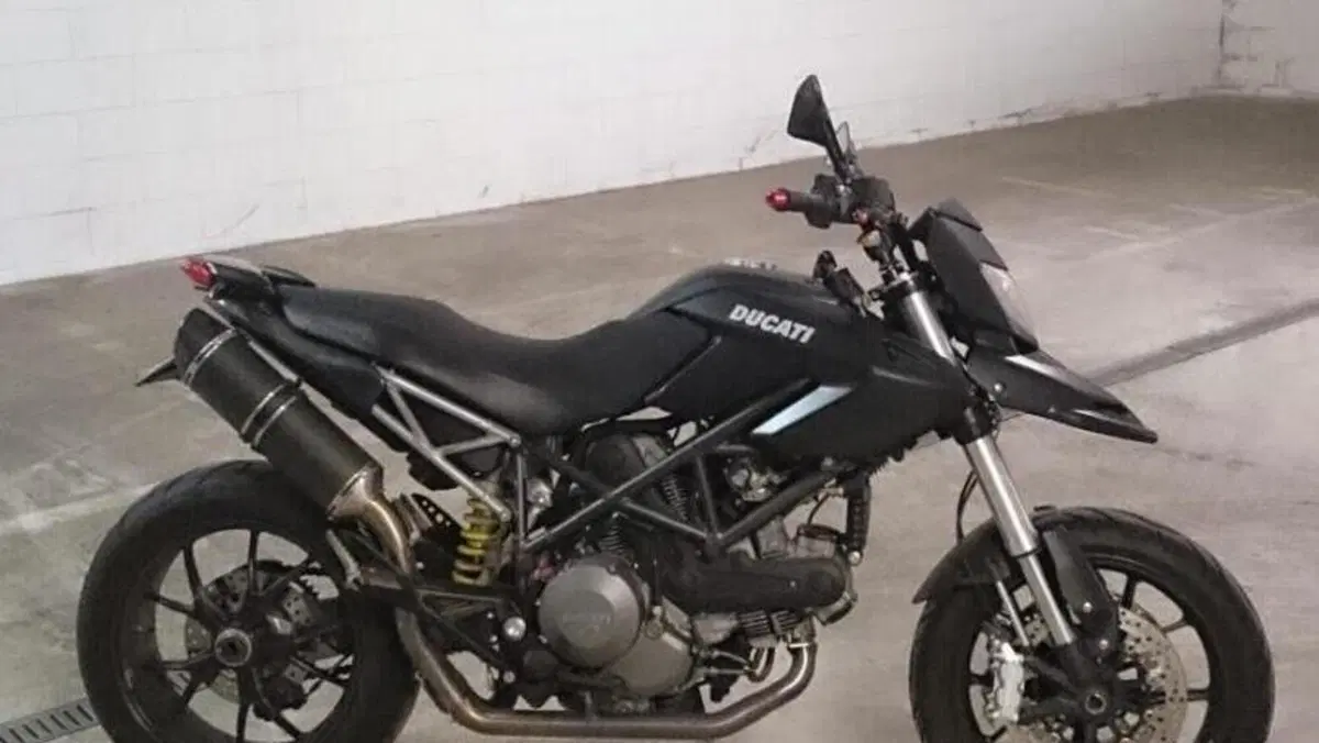 Ducati Hypermotard 796 (2012)  (2)
