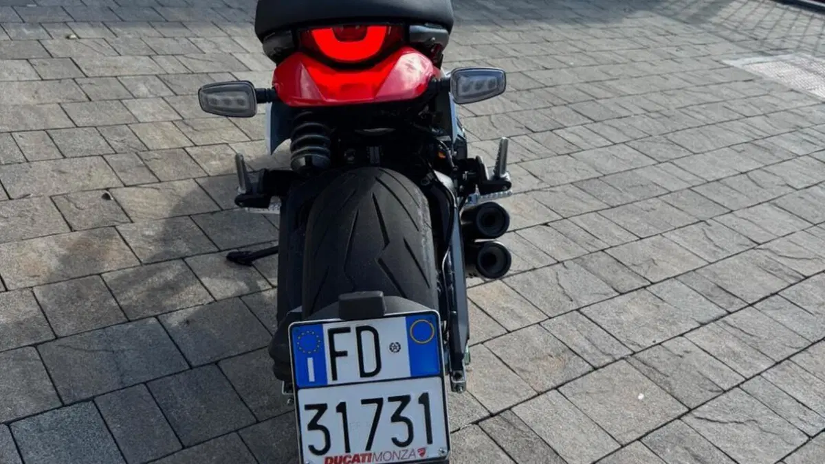 Ducati Scrambler 800 Urban Motard (2022)  (7)