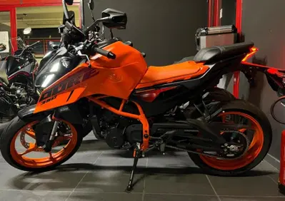 KTM 390 Duke (2024 - 25) - Annuncio 9565111