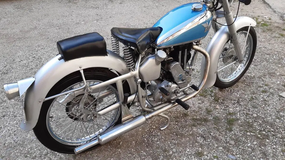Matchless   (4)