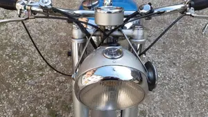 Matchless   (10)