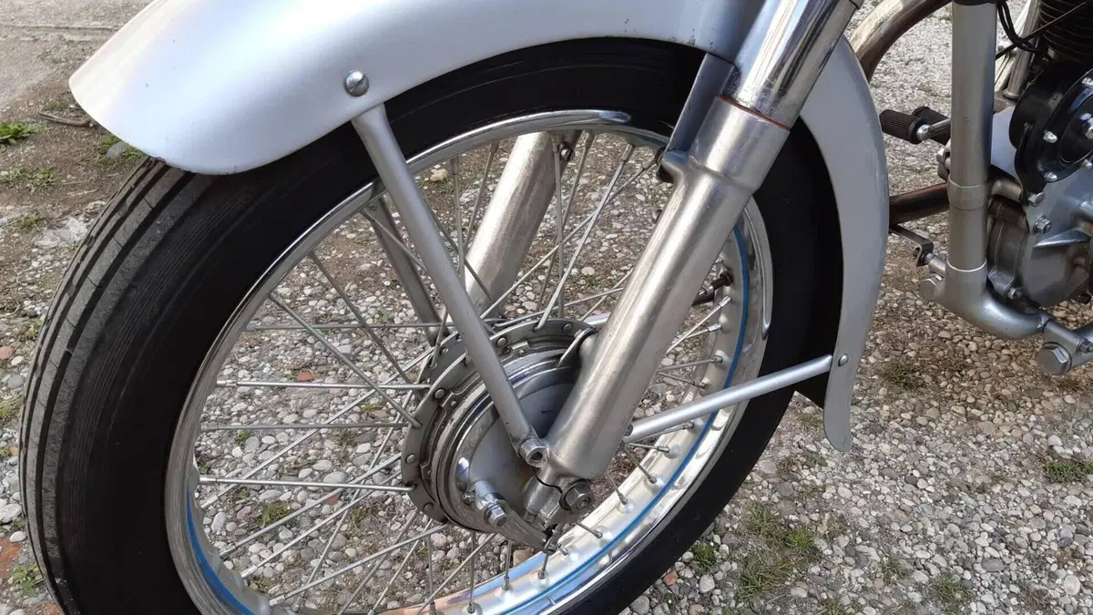 Matchless   (11)