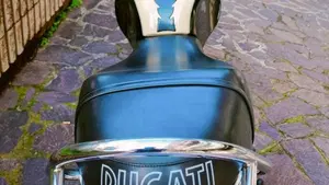 Ducati Sportclassic GT 1000  (2)