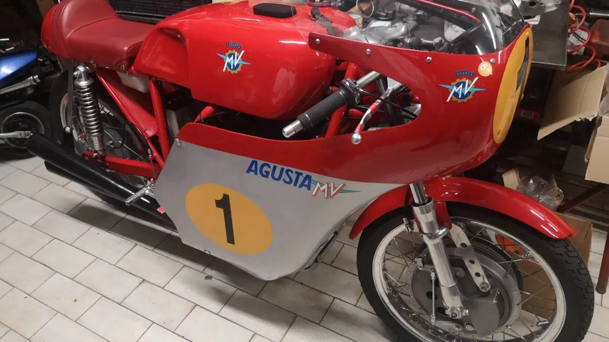 MV Agusta   (11)