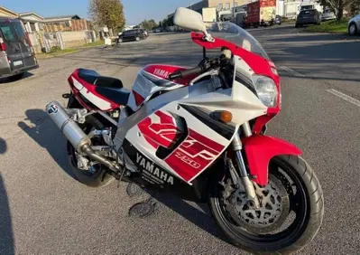 Yamaha YZF 750 R - Annuncio 9568875