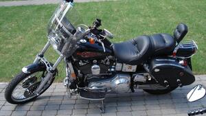 Harley-Davidson 1450 Wide Glide (1995 - 07) - FXDWG 