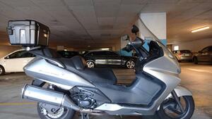 Honda Silver Wing 400 (2006 - 09) 