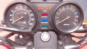 Yamaha   (4)