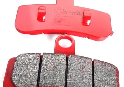 Pastiglie anteriori Brembo sinterizzate per Dyna d - Annuncio 9571920