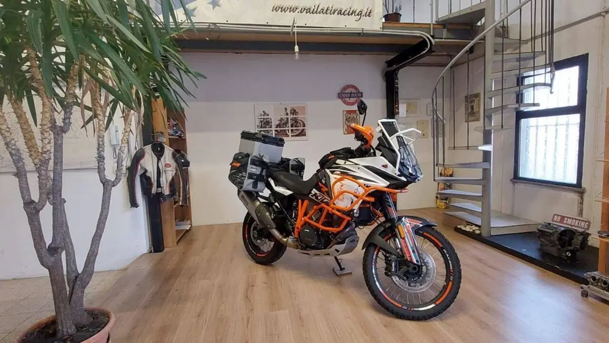 KTM 1090 Adventure R (2017 - 19)  (5)