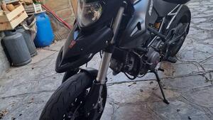 Ducati Hypermotard 796 (2012) 