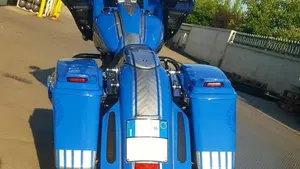 Harley-Davidson 1800 Road Glide Custom (2013) - FLTRXSE  (11)