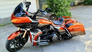 Harley-Davidson 1800 Road Glide Custom (2013) - FLTRXSE  (7)