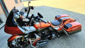 Harley-Davidson 1800 Road Glide Custom (2013) - FLTRXSE  (17)
