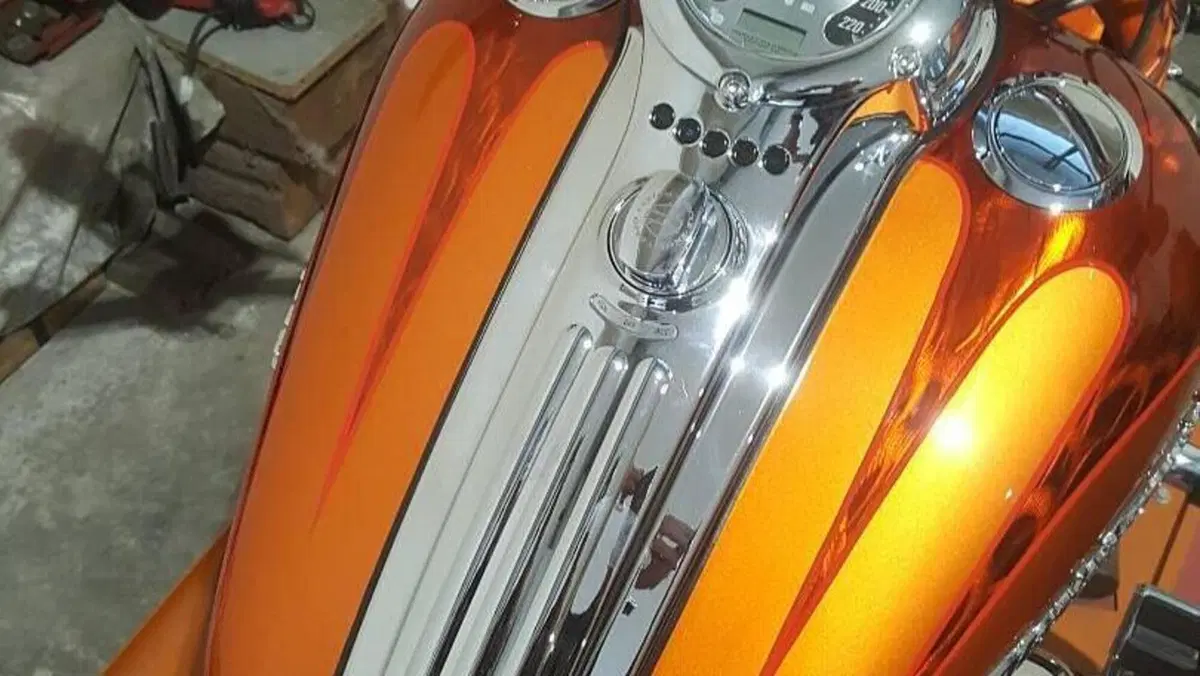 Harley-Davidson 1800 Springer (2009 - 12) - FXSTSSE  (15)