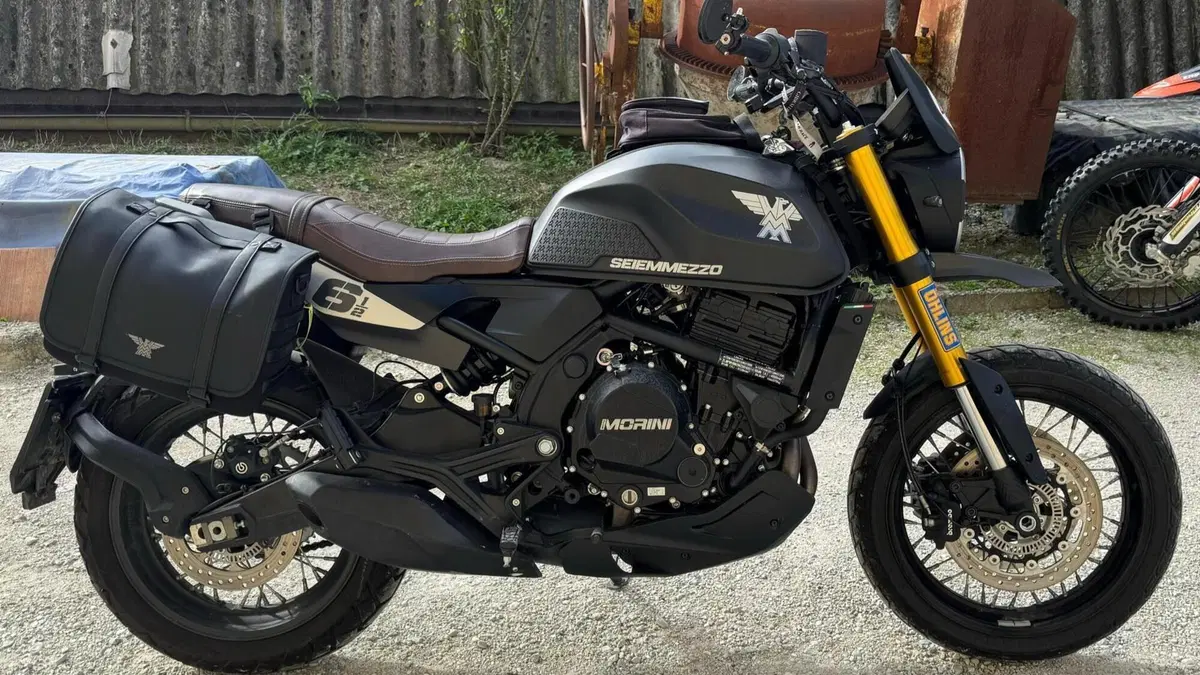 Moto Morini SEIEMMEZZO SCR (2022 - 26)  (2)