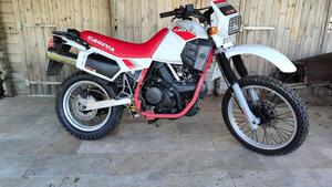 Cagiva Elefant 650 