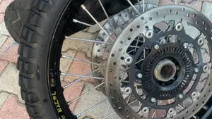 KTM 1090 Adventure R (2017 - 19)  (3)