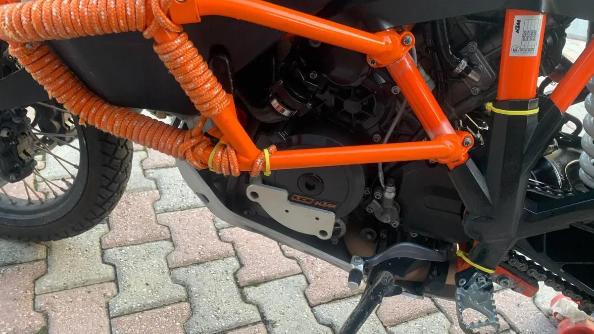 KTM 1090 Adventure R (2017 - 19)  (12)