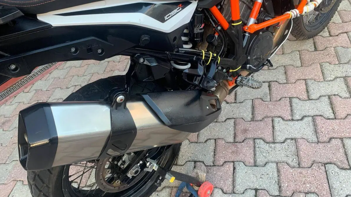 KTM 1090 Adventure R (2017 - 19)  (18)