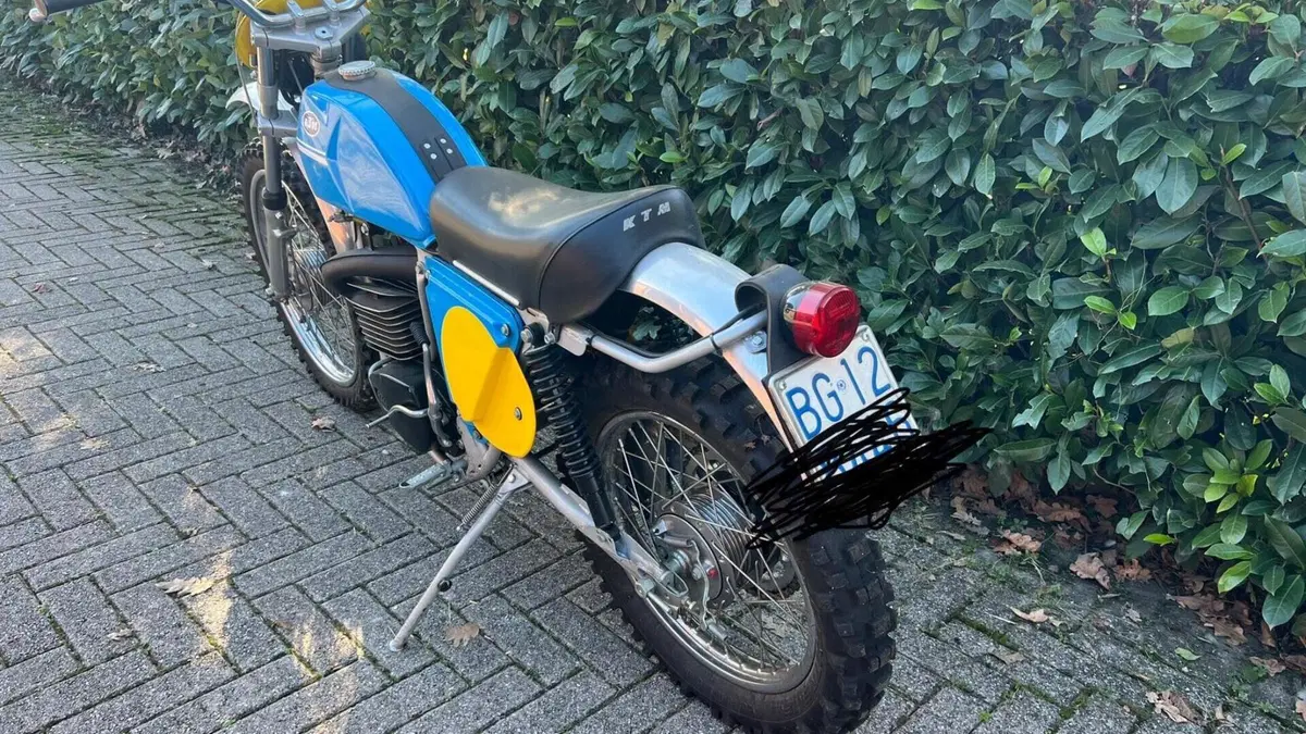 KTM   (4)