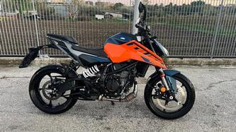 ktm 125 duke (2024)