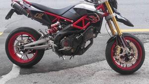 Aprilia Dorsoduro 750 Factory (2010 - 13) 