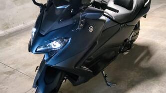 Yamaha T-Max 560 (2022 - 24) usata