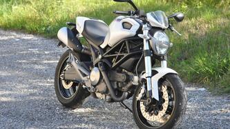 ducati monster 696 (2008 - 13)