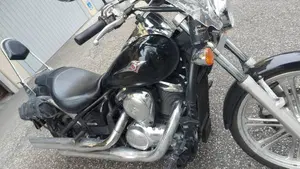 Kawasaki Vulcan VN 900 Custom (2006 - 09)  (2)