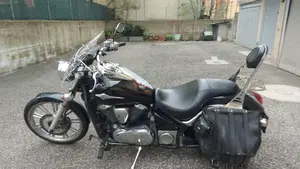 Kawasaki Vulcan VN 900 Custom (2006 - 09)  (5)