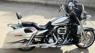 Harley-Davidson 110 Street Glide (2016) - FLHXSE usata