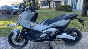 Honda X-ADV 750 (2025 - 26)  (4)