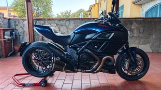 ducati diavel 1200 (2014 - 16)