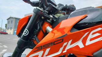 KTM 390 Duke (2021 - 23) usata