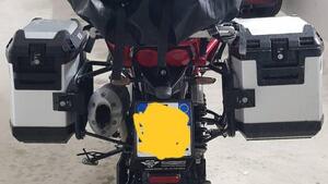 Moto Guzzi V85 TT Evocative Graphics (2021 - 23) 