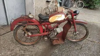 Moto Guzzi Cardellino 73 epoca