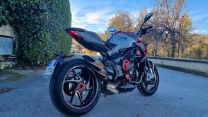 MV Agusta Brutale 800 RR SCS (2021 - 22) 