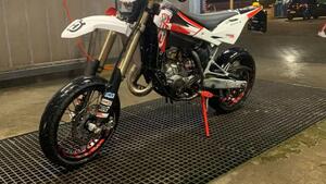 Husqvarna SM 125 S (2006) 