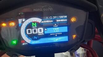Moto Guzzi V85 TT Evocative Graphics (2021 - 23) usata