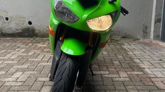 Kawasaki Ninja 600 ZX-6RR (2005 - 06) usata