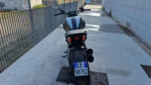 Ducati Diavel 1200 Carbon (2014 - 16)  (4)