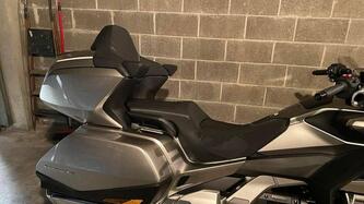 Honda GL 1800 Gold Wing Tour DCT & Airbag (2022 - 24) usata