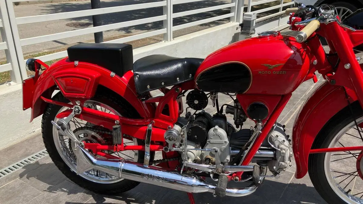 Moto Guzzi   (5)