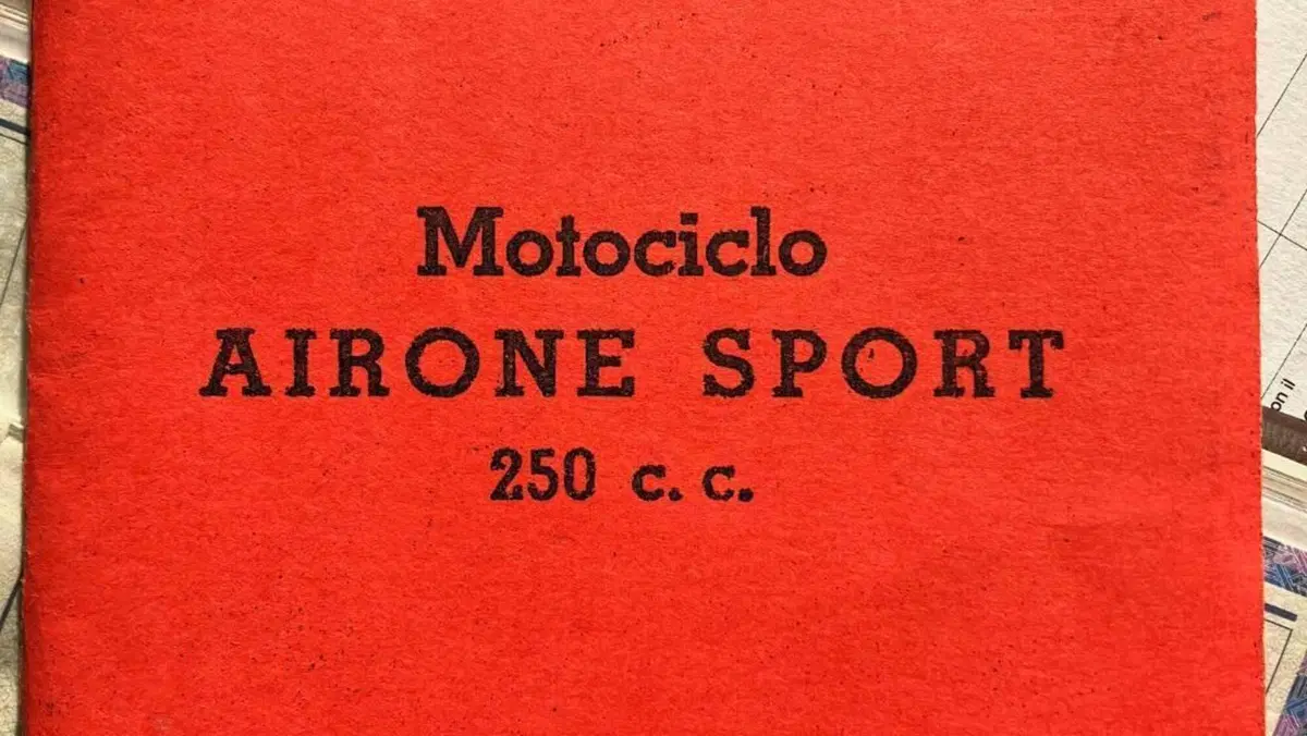 Moto Guzzi   (9)