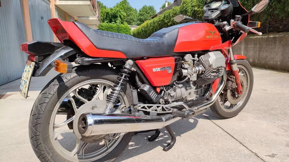 Moto Guzzi   (4)