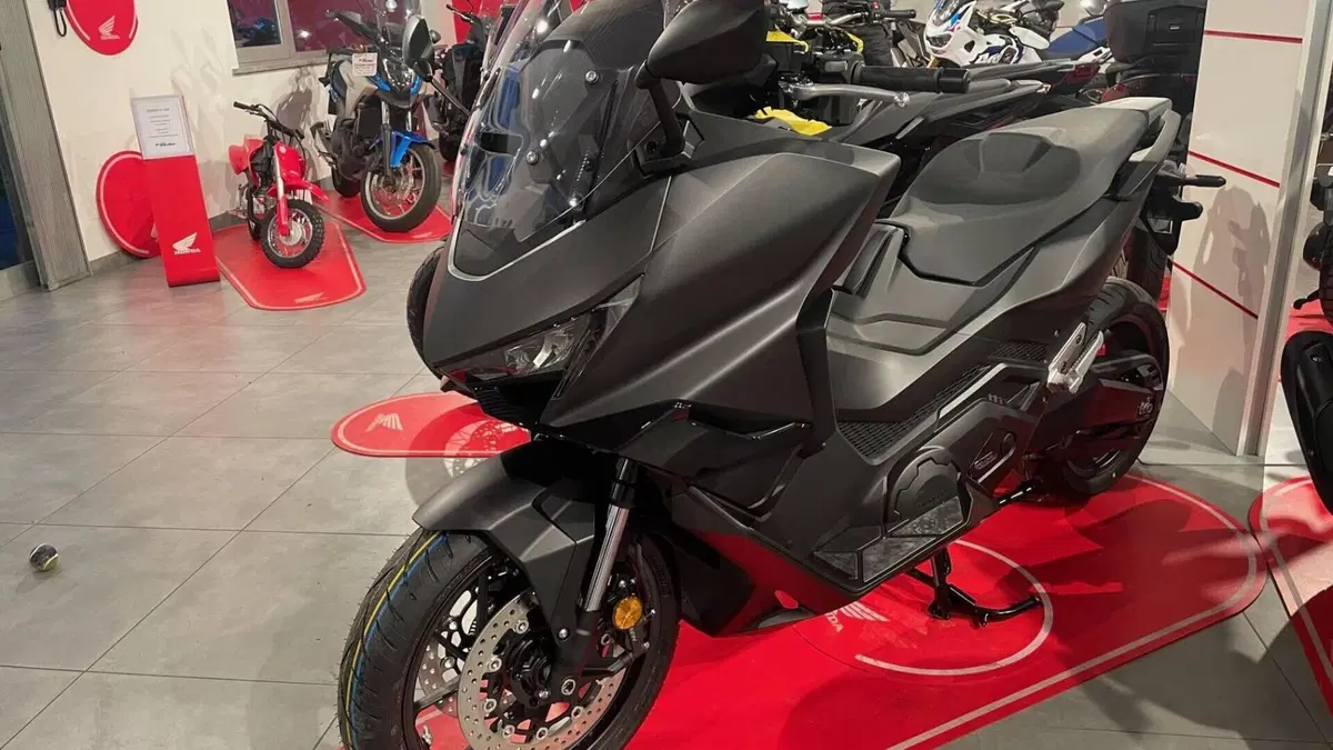 Honda Forza 750 (2025 - 26)  (2)